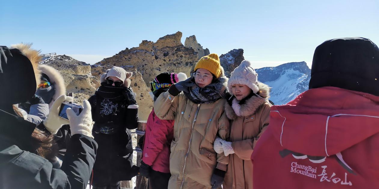 公司西景區(qū)春節(jié)運營工作紀實